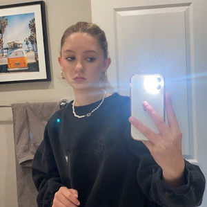 Meet your Posher, Madi